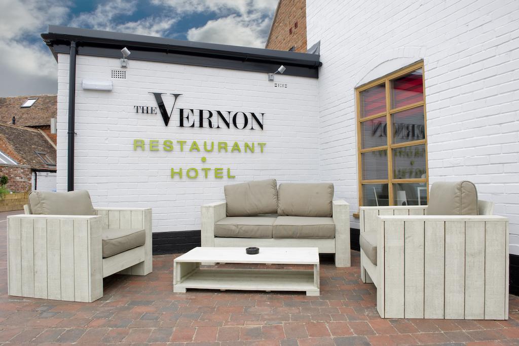 The Vernon Droitwich Room photo